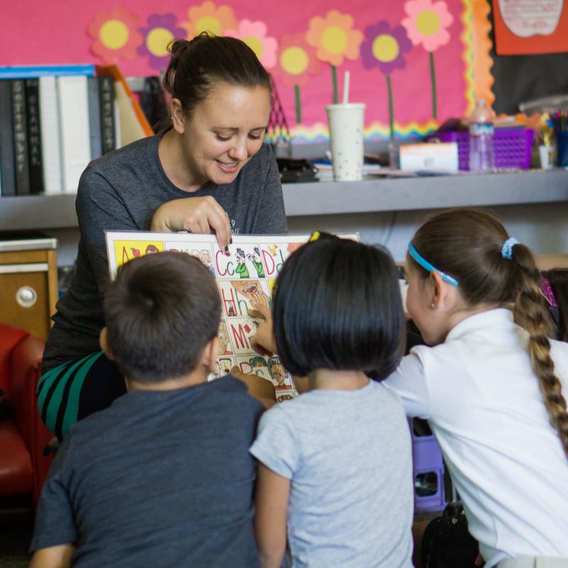 reading to students